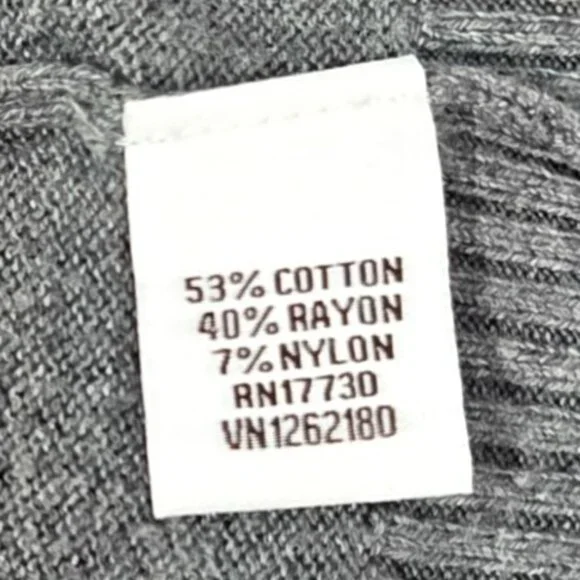 Liz Lange Maternity For Target Gray Cable Knit V-Neck Sweater XXL - Picture 6 of 6